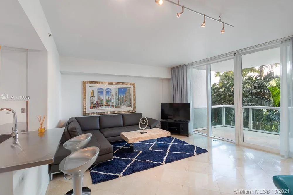 1000 S Pointe Dr # 506, Miami Beach FL 33139