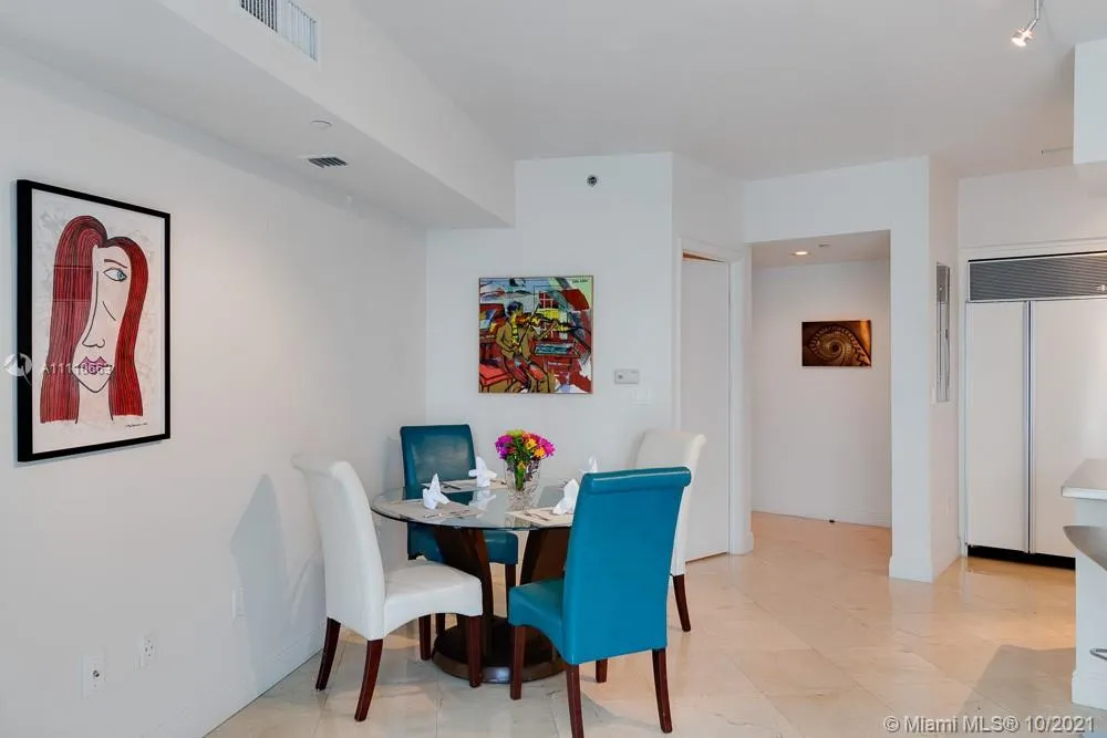1000 S Pointe Dr # 506, Miami Beach FL 33139