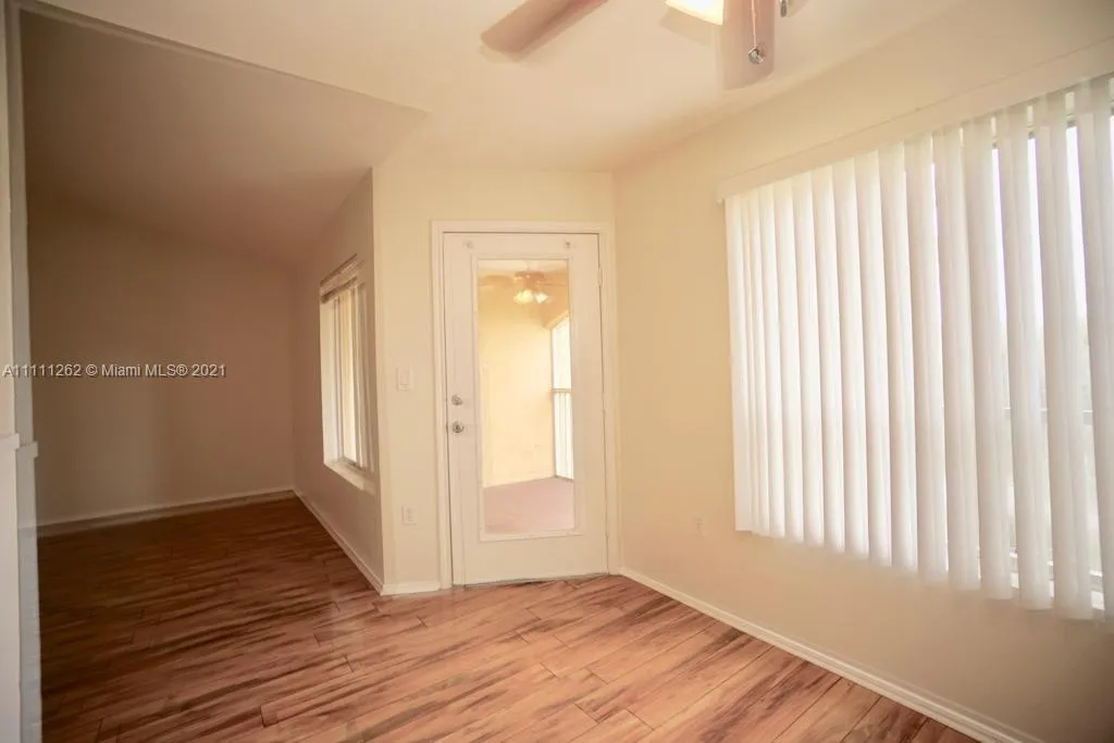 2667 NW 33rd St # 2416, Oakland Park FL 33309