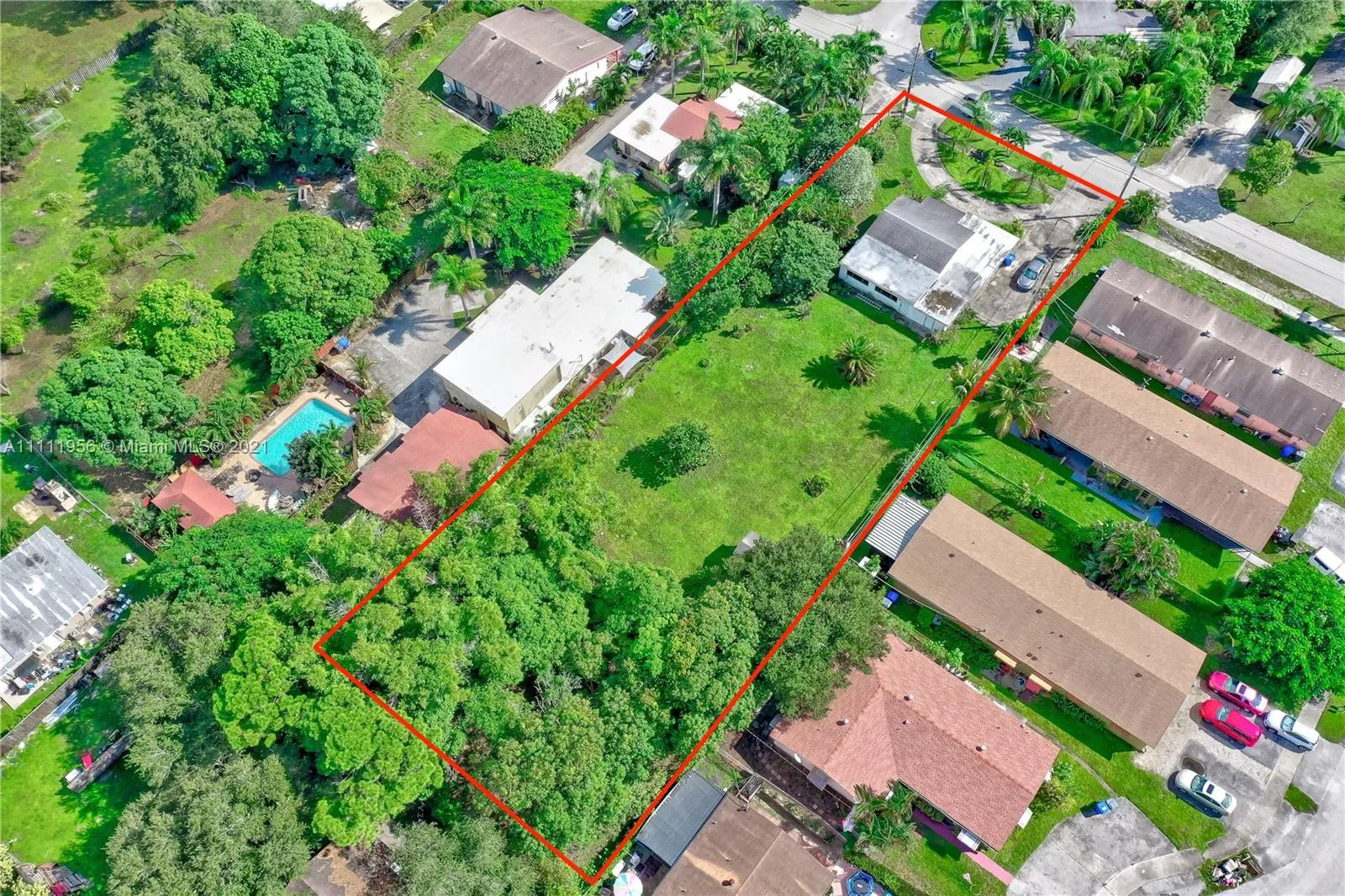 5709 Mckinley St, Hollywood FL 33021