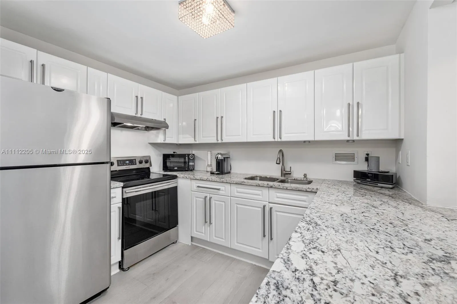 2301 Collins Ave # 328, Miami Beach FL 33139