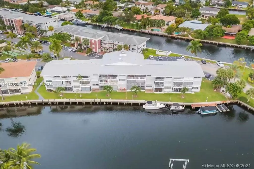 470 Paradise Isle Blvd # 308, Hallandale Beach FL 33009