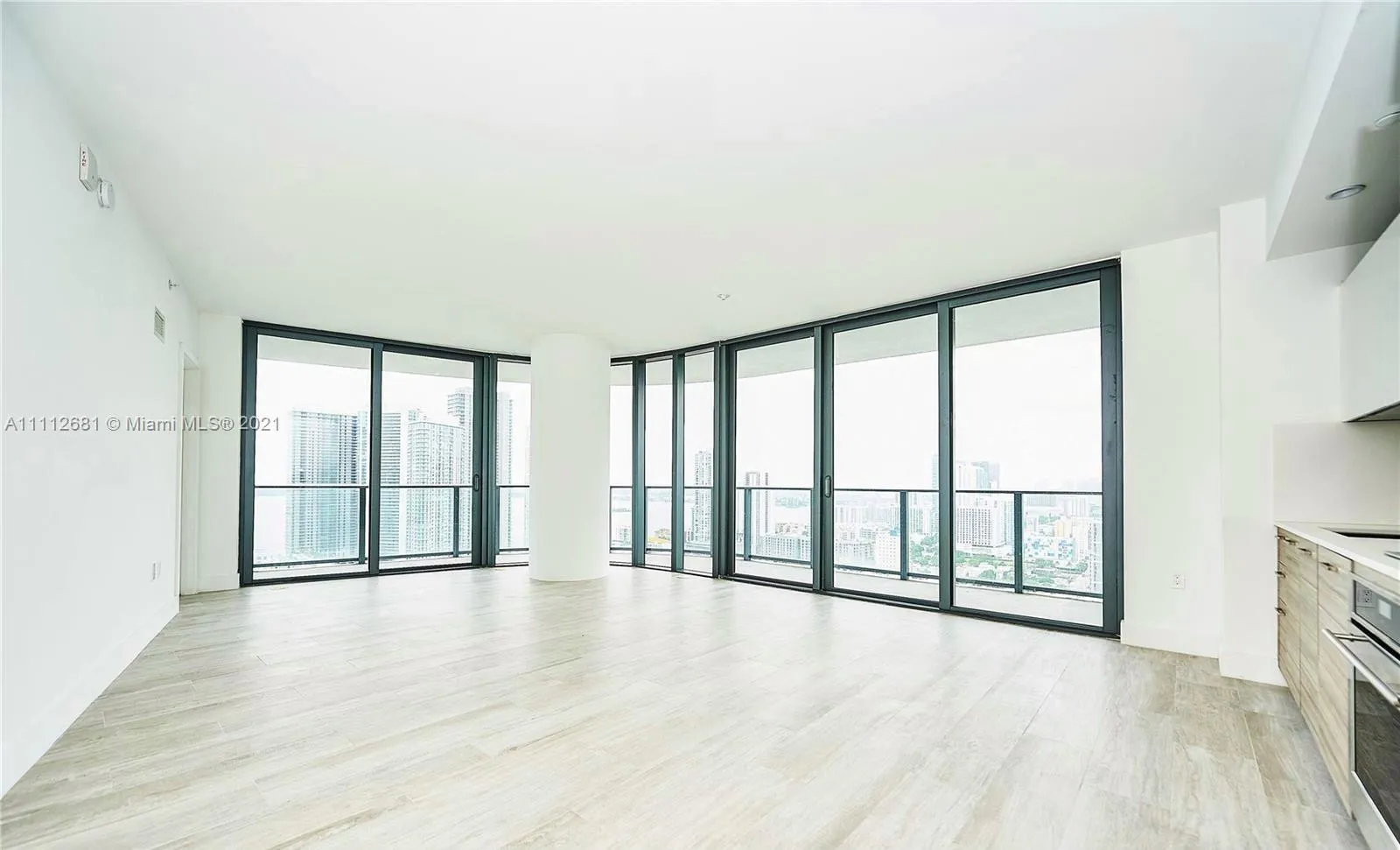 121 NE 34th St # 3104, Miami FL 33137
