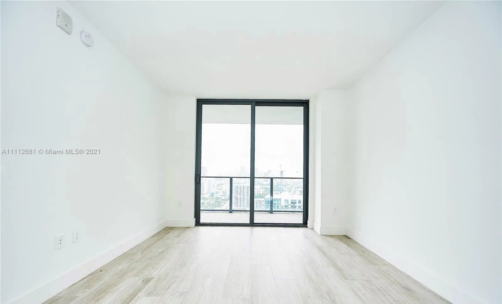 121 NE 34th St # 3104, Miami FL 33137