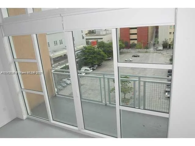 244 Biscayne Blvd # 651, Miami FL 33132