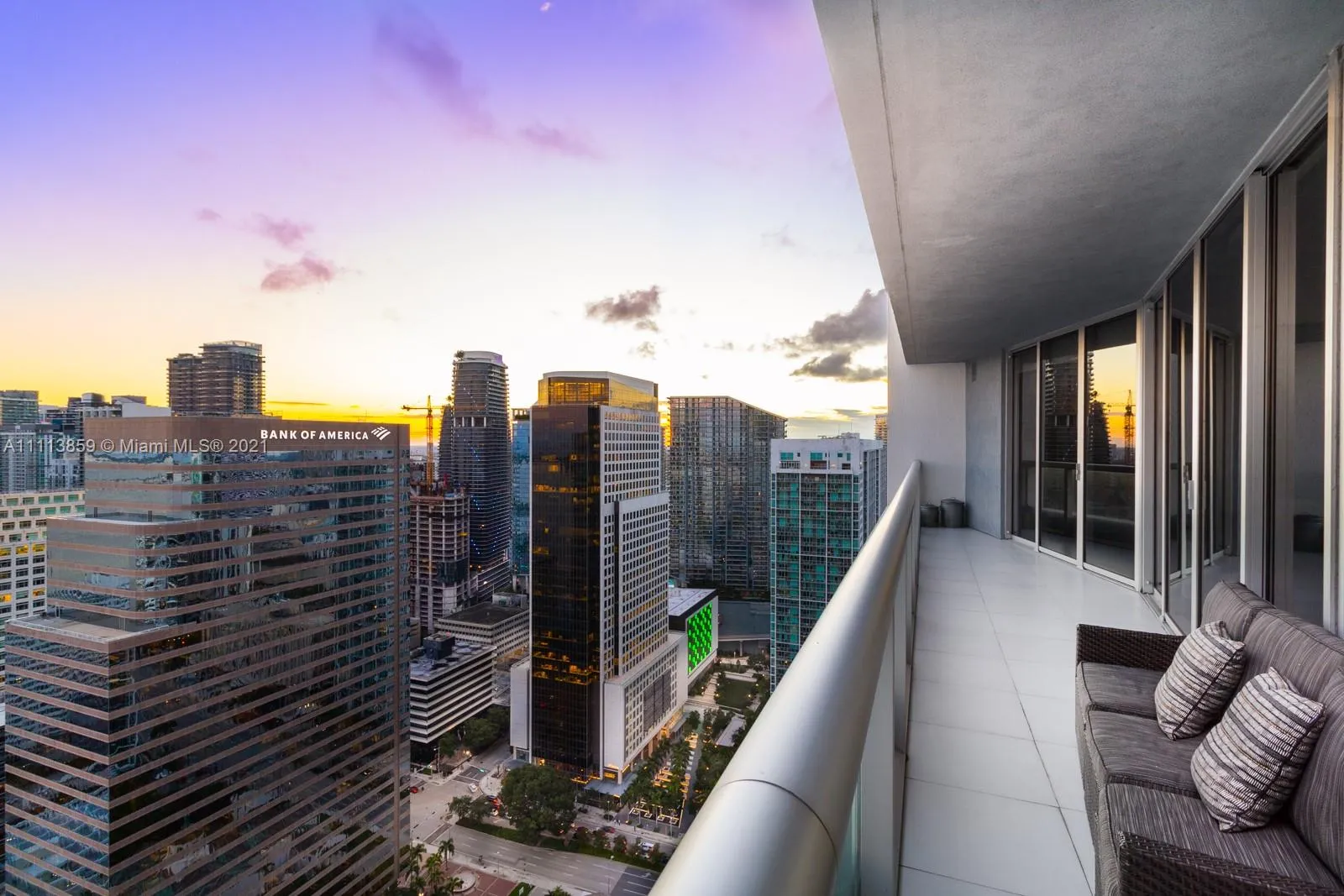 495 Brickell Ave # 420, Miami FL 33131