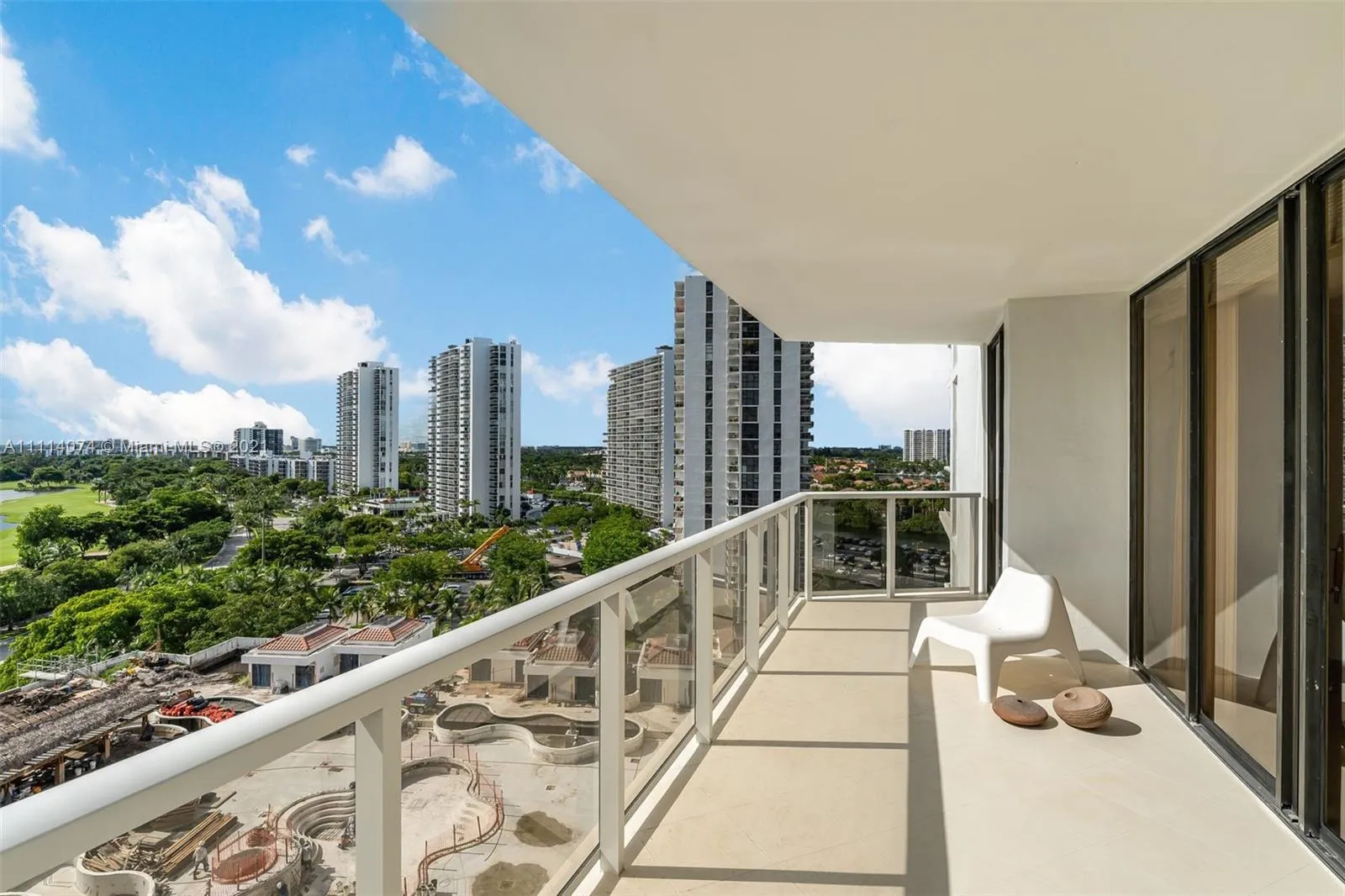20281 E Country Club Dr # 909, Aventura FL 33180