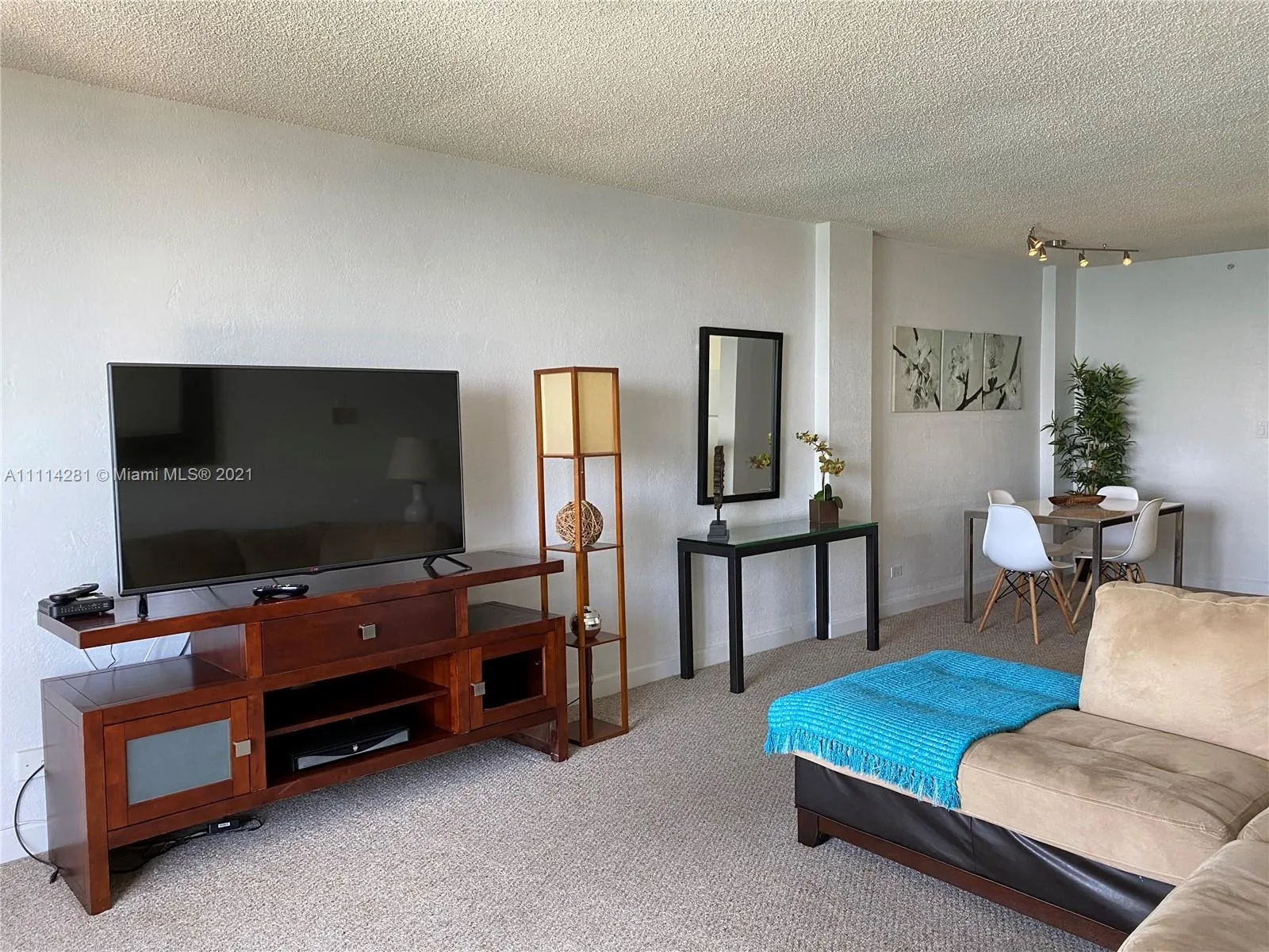 1500 Bay Rd # 718S, Miami Beach FL 33139