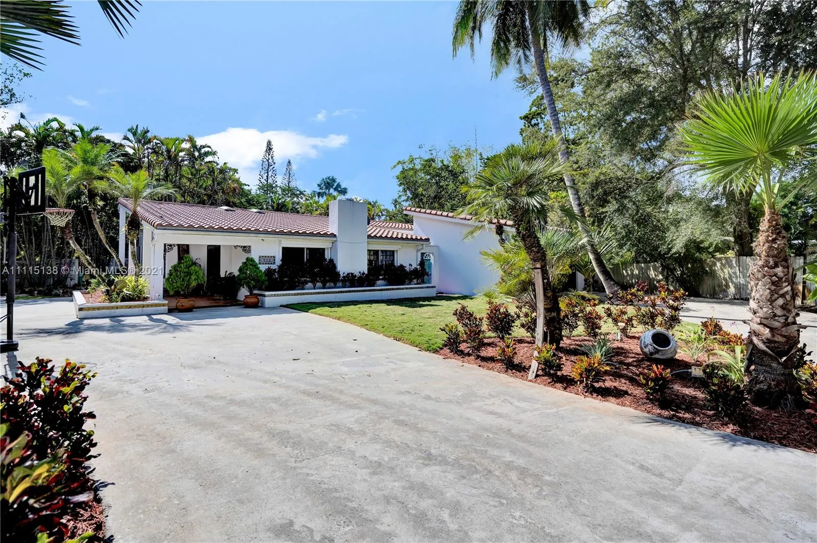 9530 SW 95th Ct, Miami FL 33176