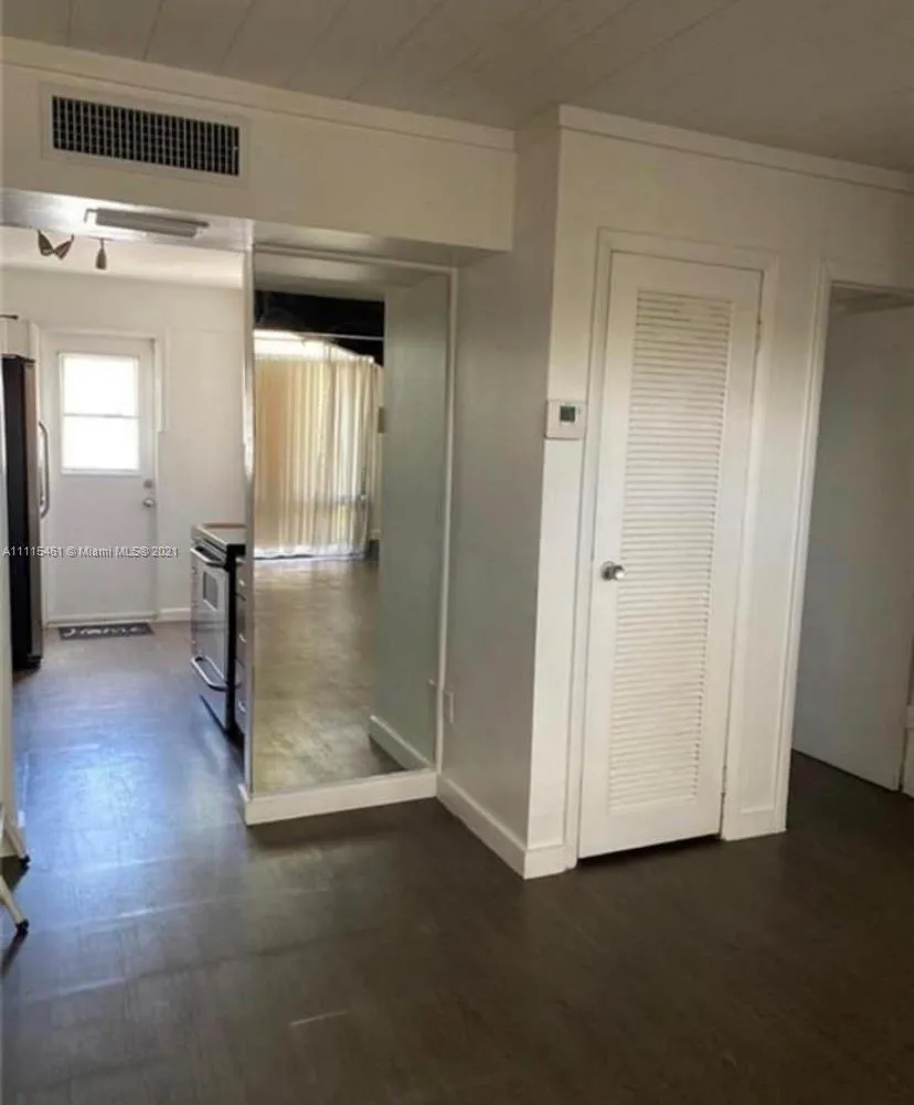 14310 NE 5th Pl, Miami FL 33161