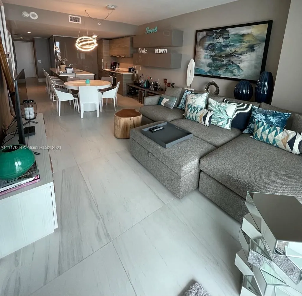 2 bedroom 3 bath for sale at 650 NE 32nd St # 3704, Miami FL 33137