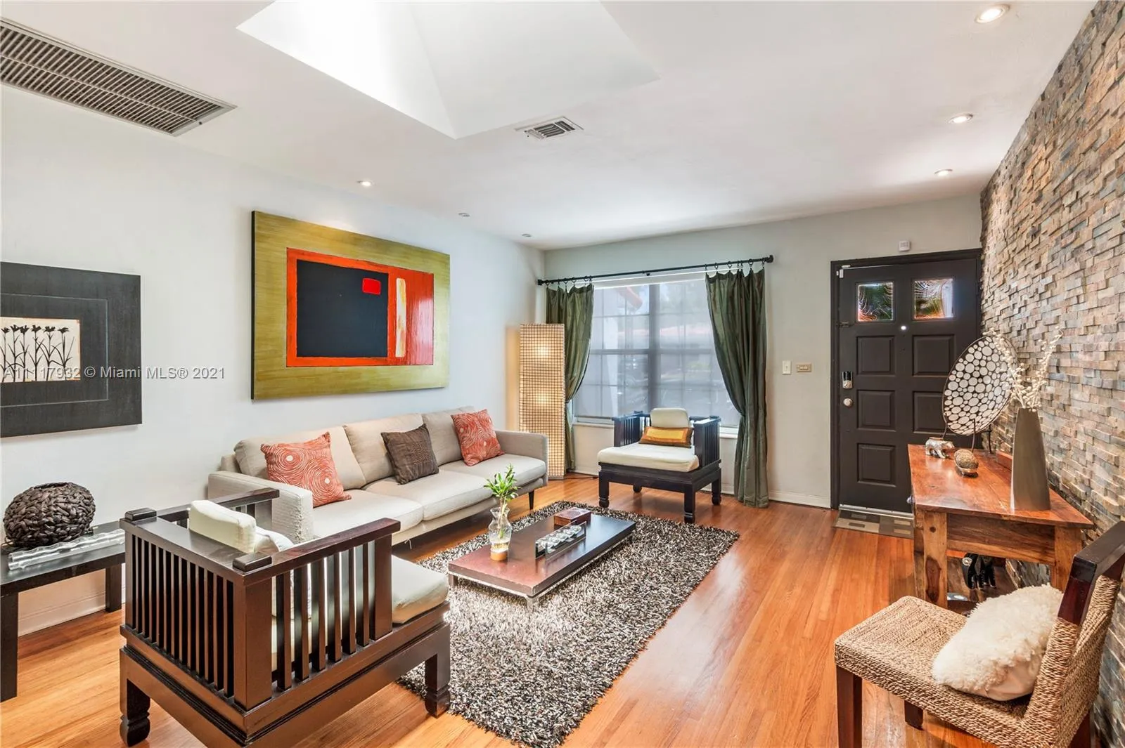 1556 Palermo Ave, Coral Gables FL 33134