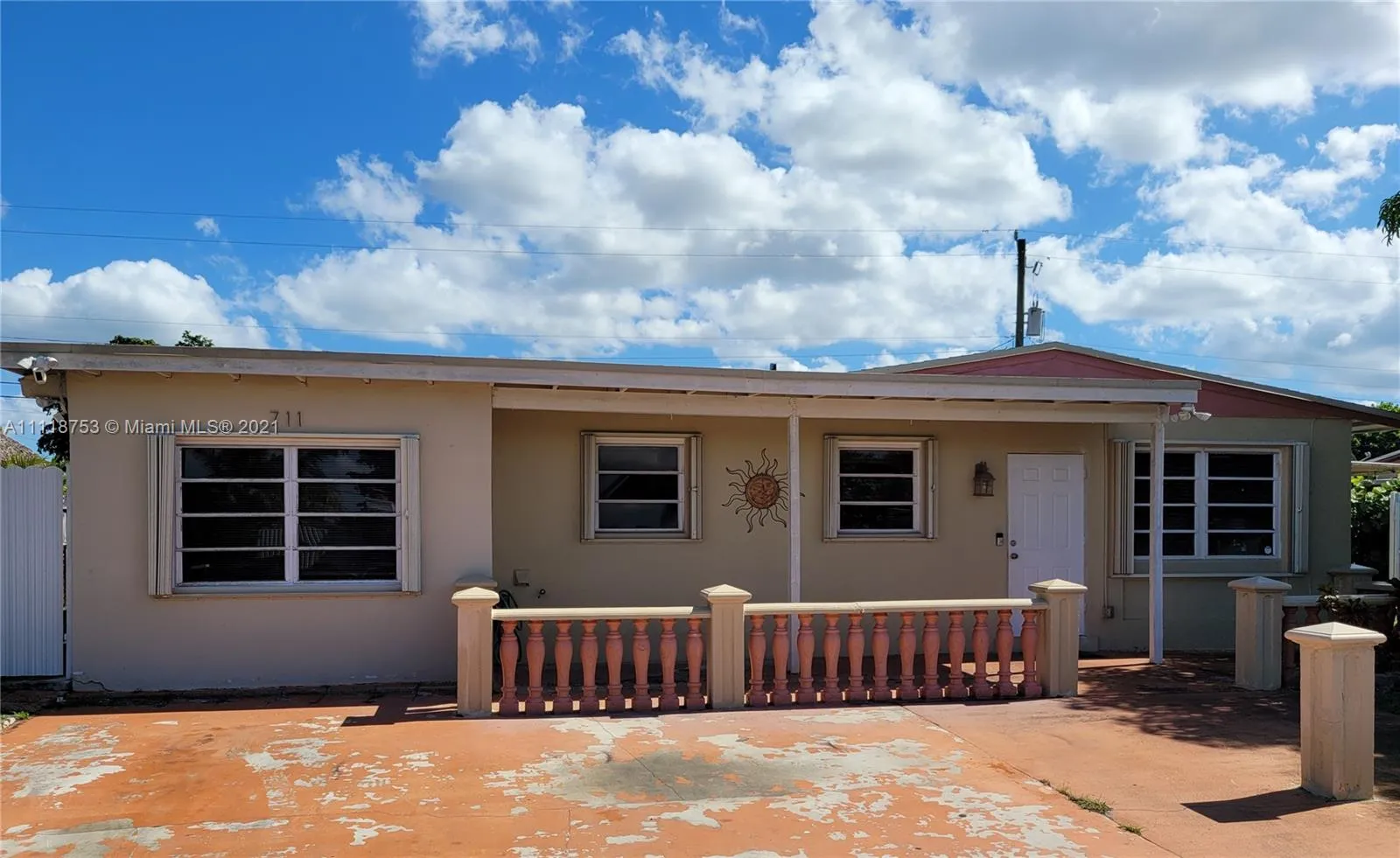 5 bedroom 3 bath for sale at 711 N 66th Ave, Hollywood FL 33024