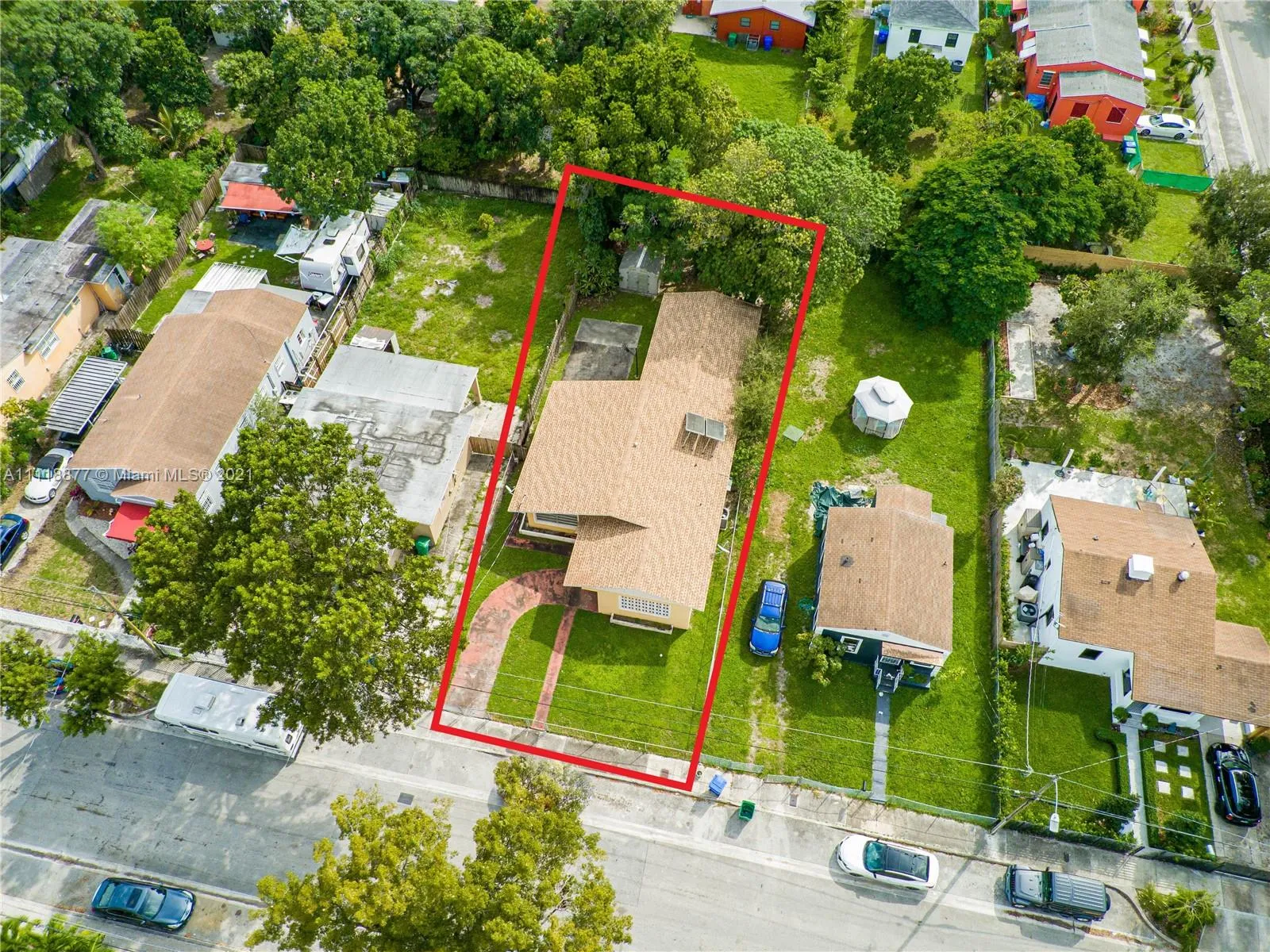 270 NW 50th, Miami FL 33127
