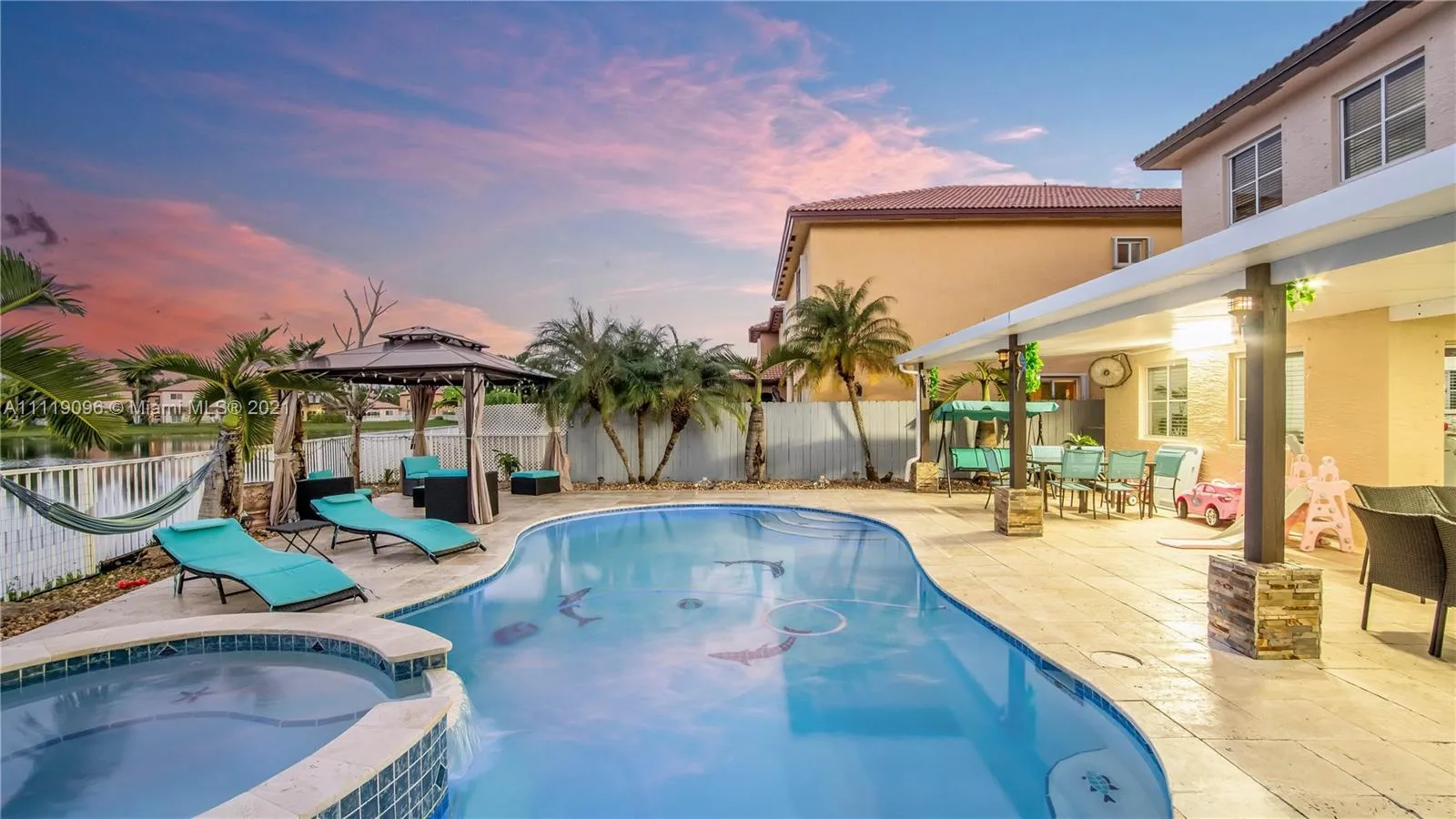 2845 NE 41st Rd, Homestead FL 33033