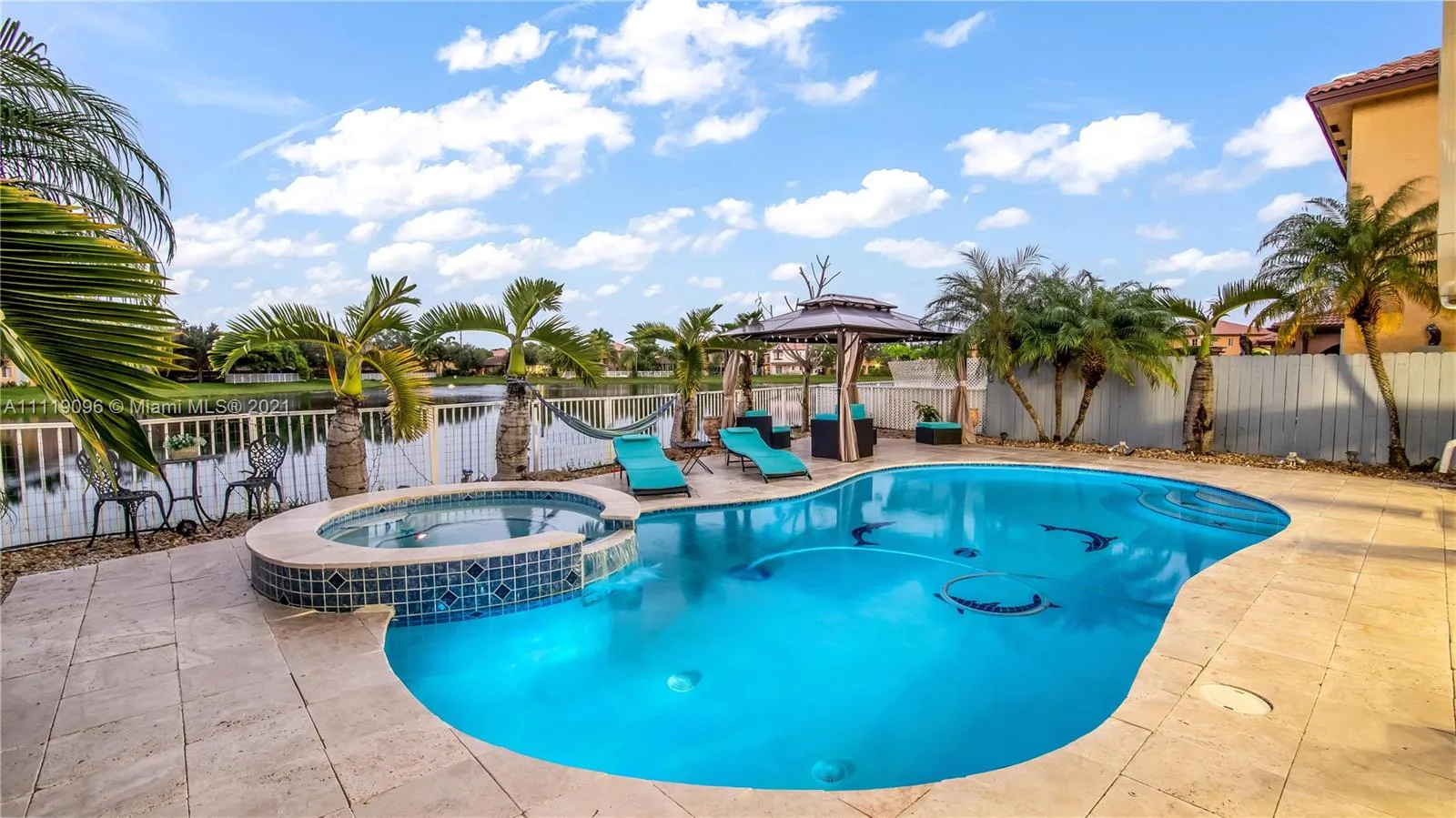2845 NE 41st Rd, Homestead FL 33033