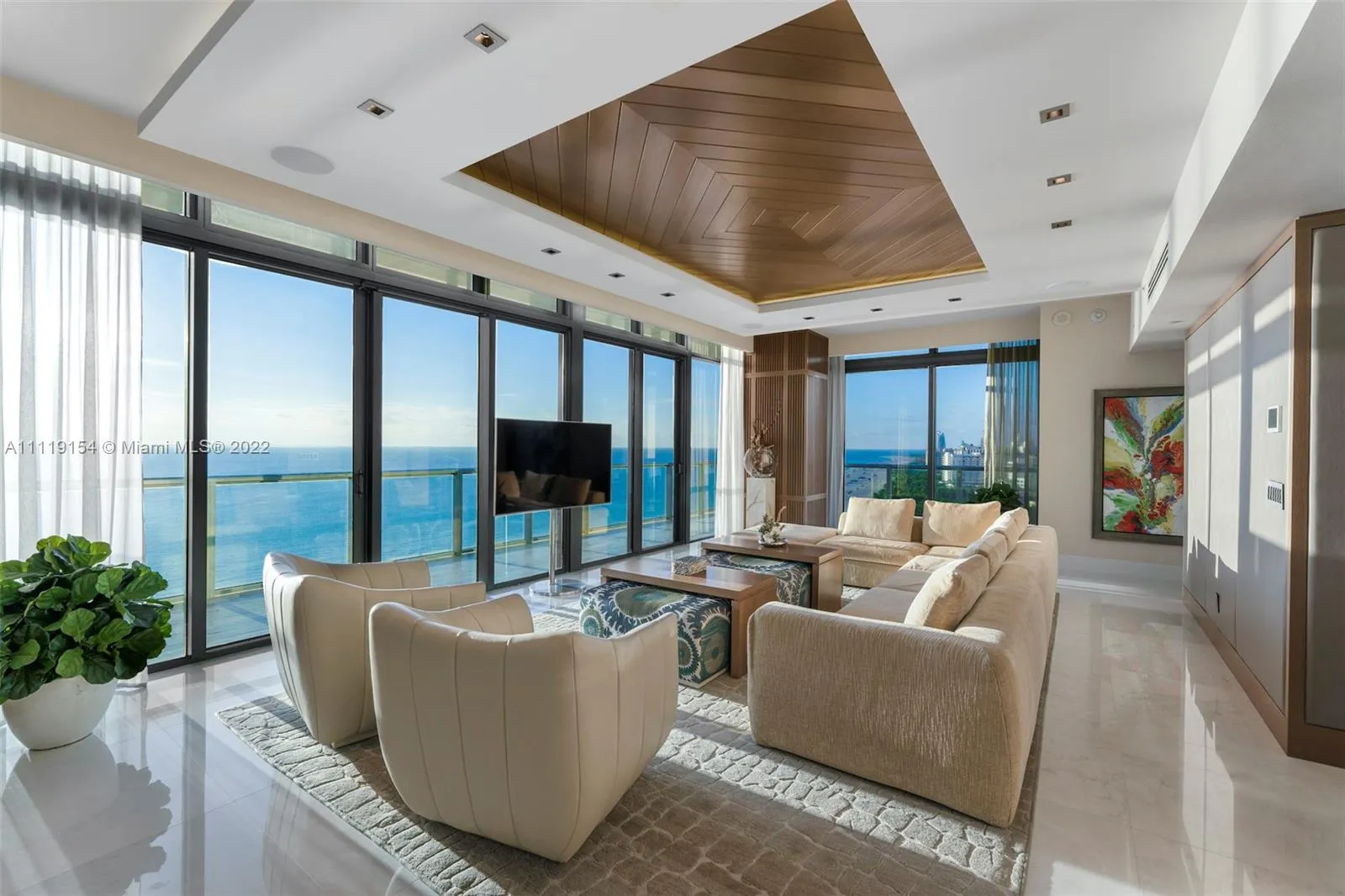 2201 Collins Avenue, Miami Beach FL 33139