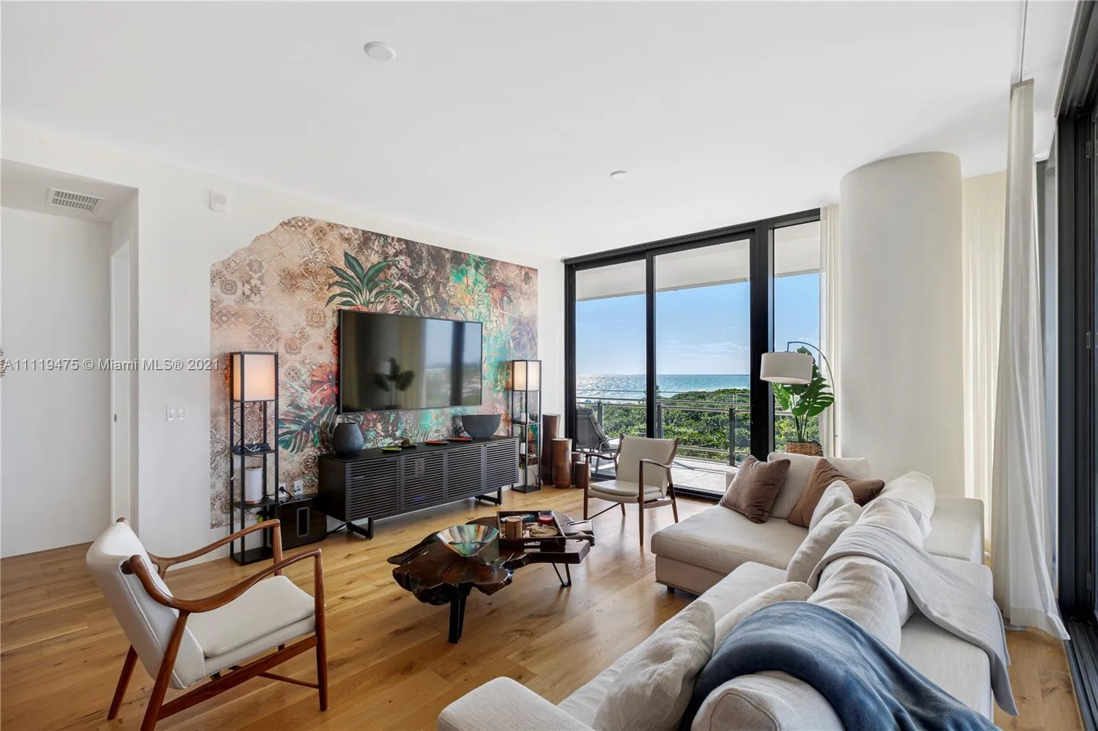 2 bedroom 2 bath for sale at 8701 Collins Ave # 606, Miami Beach FL 33154