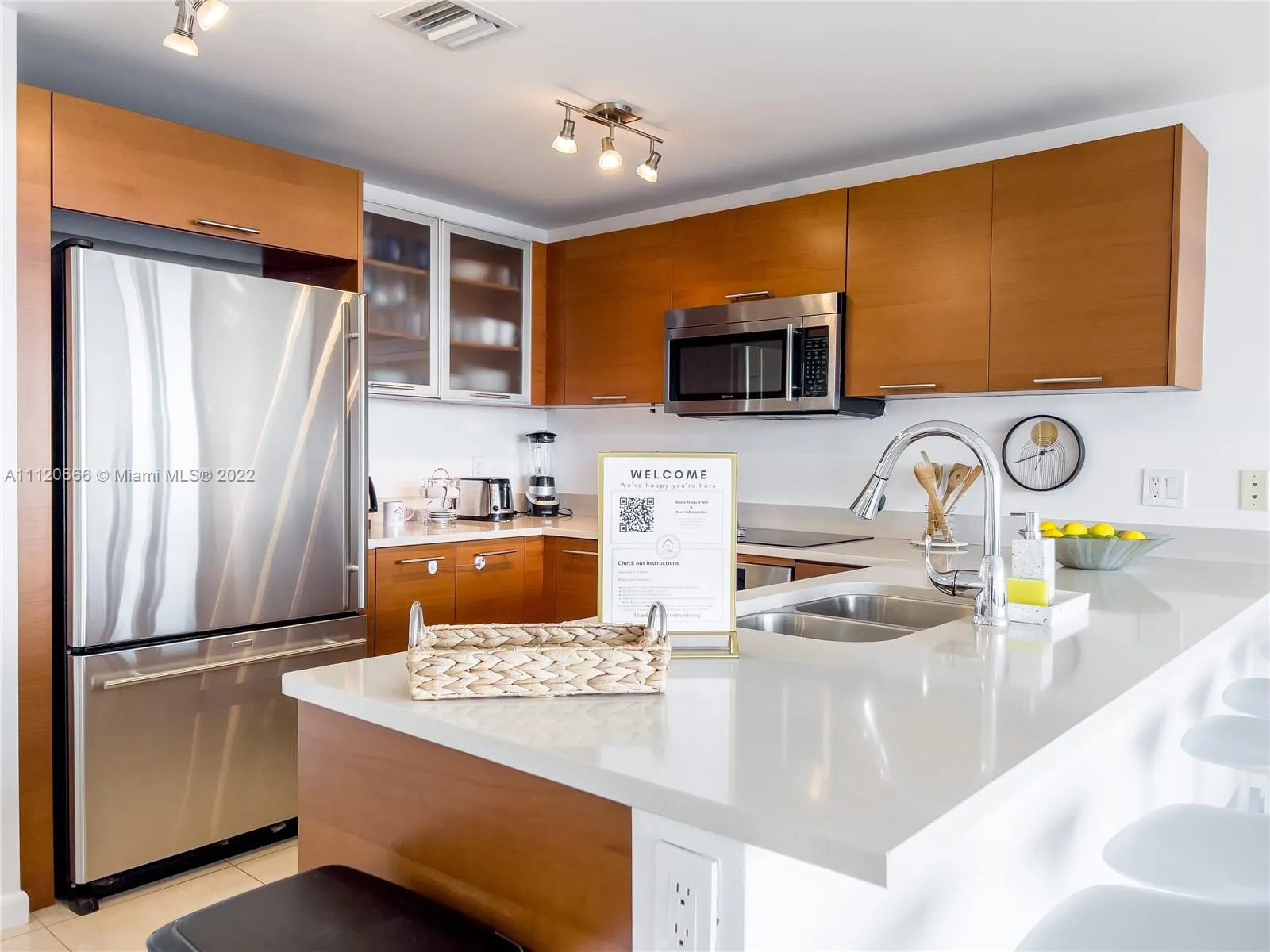 3250 NE 1st Ave # 708, Miami FL 33137