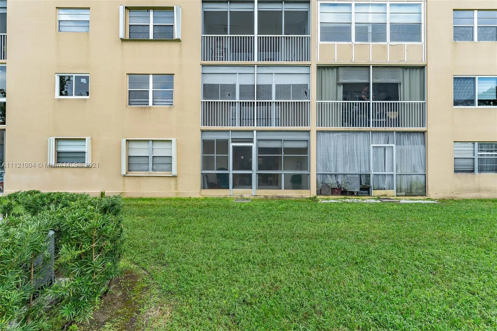 12701 SW 14th St # 108J, Pembroke Pines FL 33027