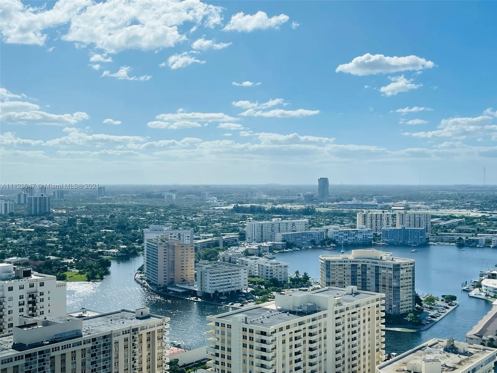 2 bedroom 2 bath for rent at 1800 S Ocean Dr # 3410, Hallandale Beach FL 33009