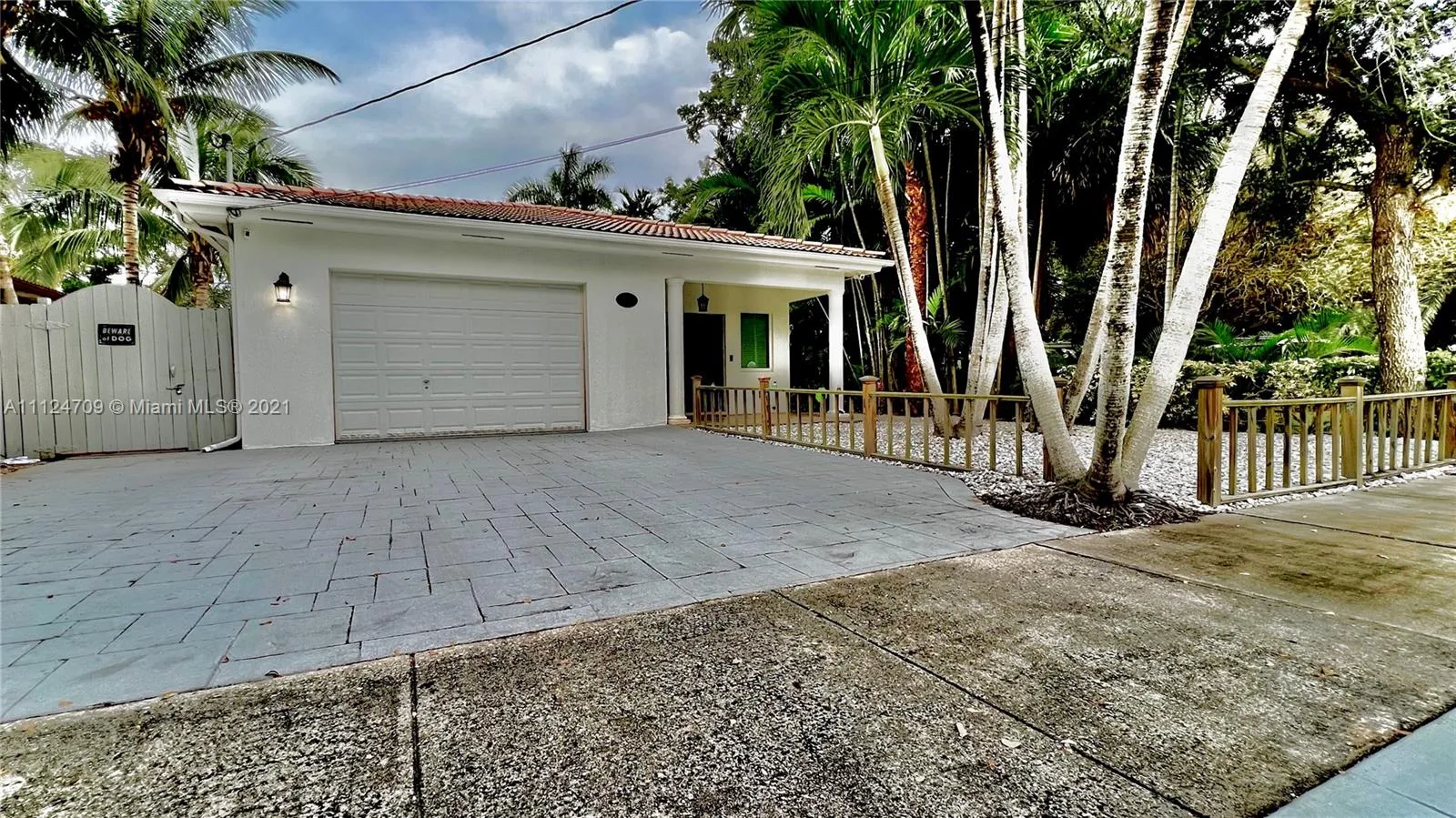 3 bedroom 2 bath for sale at 11843 W Biscayne Canal Rd, Miami FL 33161