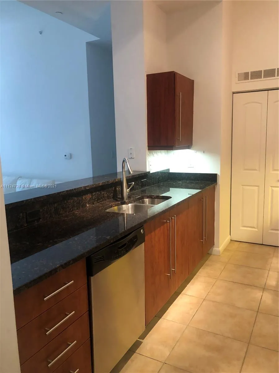 7350 SW 89th St # 514S, Miami FL 33156