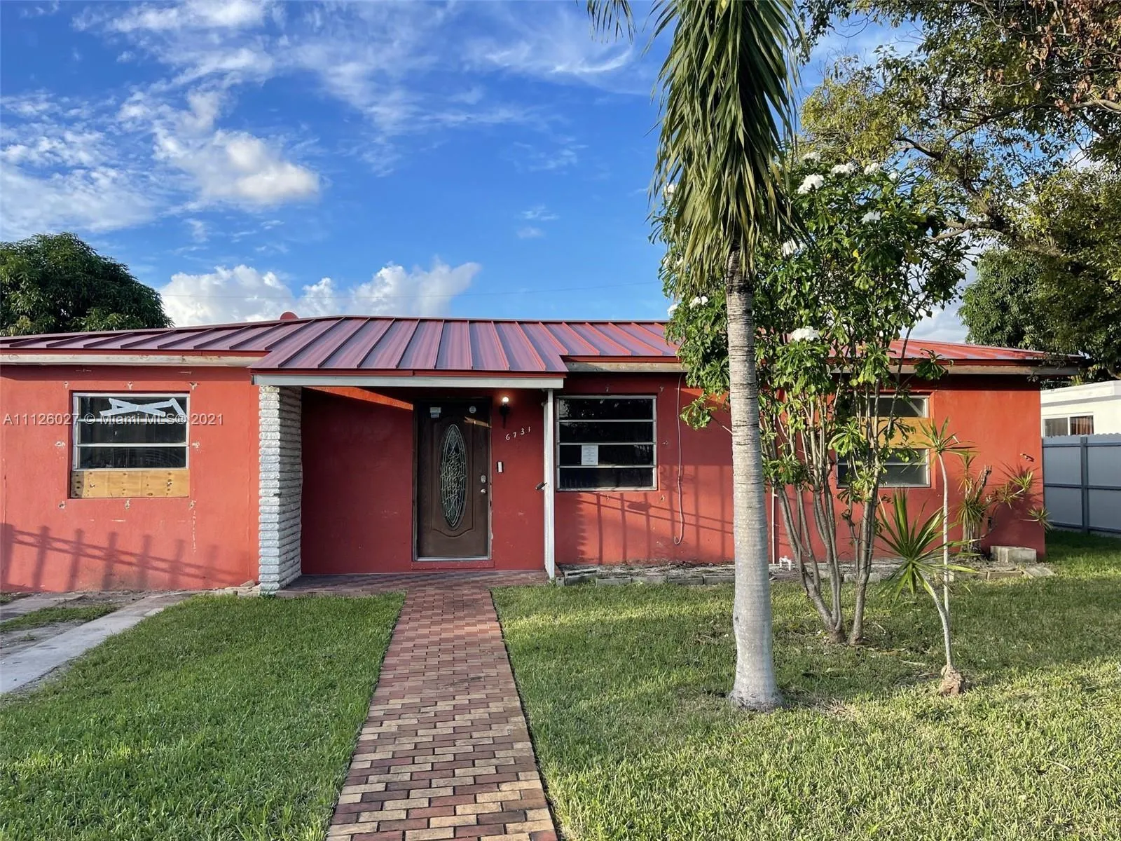 5 bedroom 3 bath for sale at 6731 SW 7th St, Miami FL 33144
