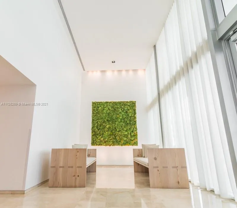 1040 Biscayne Blvd # 4607, Miami FL 33132