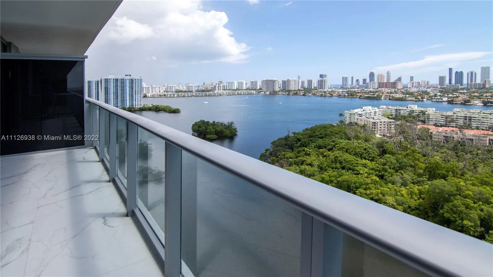 2 bedroom 2 bath for sale at 16385 Biscayne Blvd # 2016, North Miami Beach FL 33160
