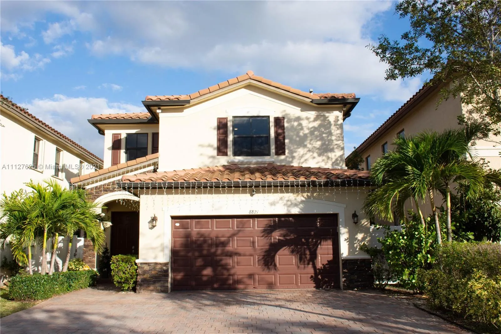 8821 W 34th Ct, Hialeah FL 33018