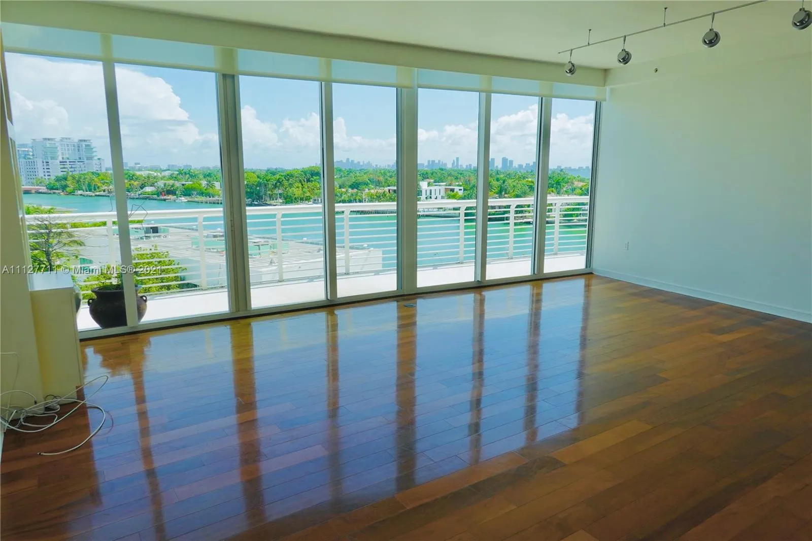 3 bedroom 3 bath for sale at 6580 Indian Creek Dr # 602, Miami Beach FL 33141