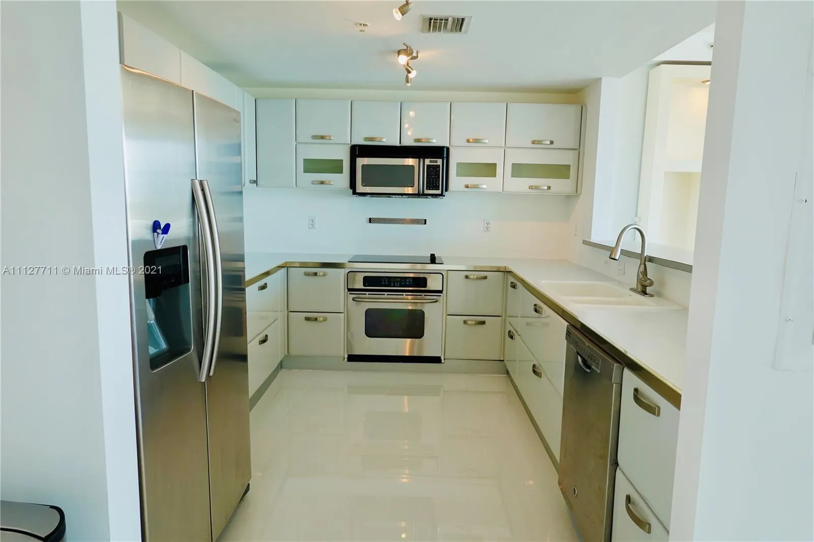 6580 Indian Creek Dr # 602, Miami Beach FL 33141