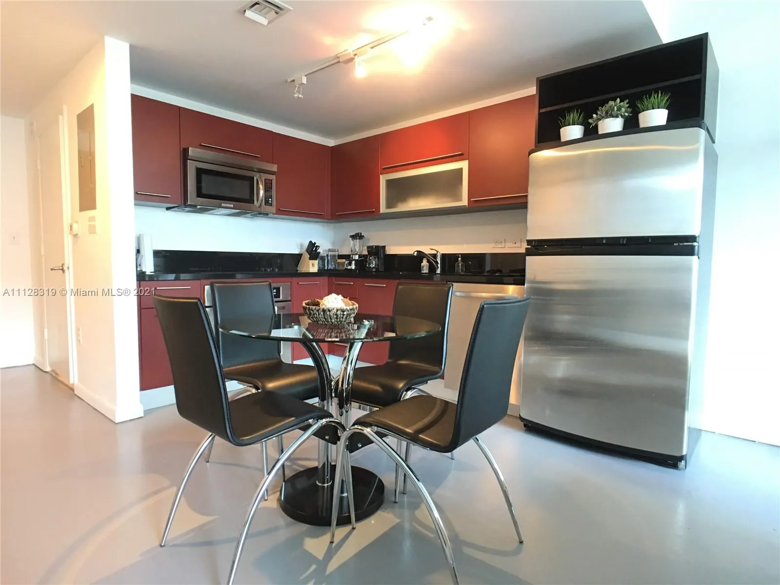 244 Biscayne Blvd # 449, Miami FL 33132