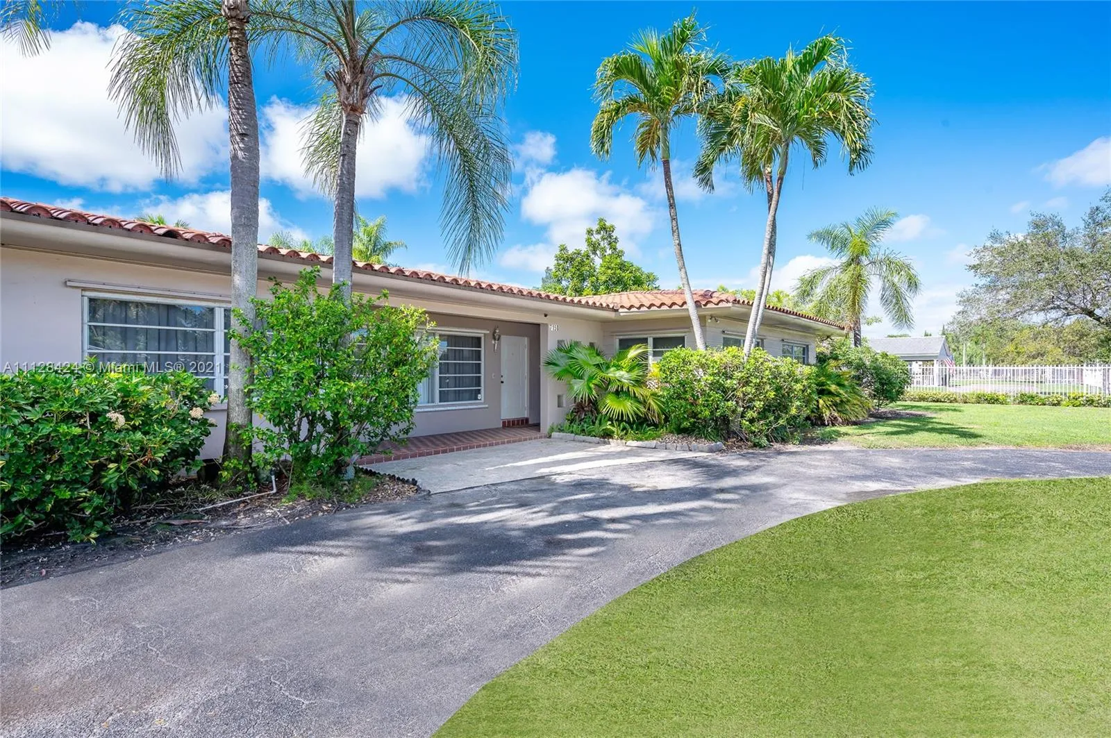 7150 SW 77th Pl, Miami FL 33143