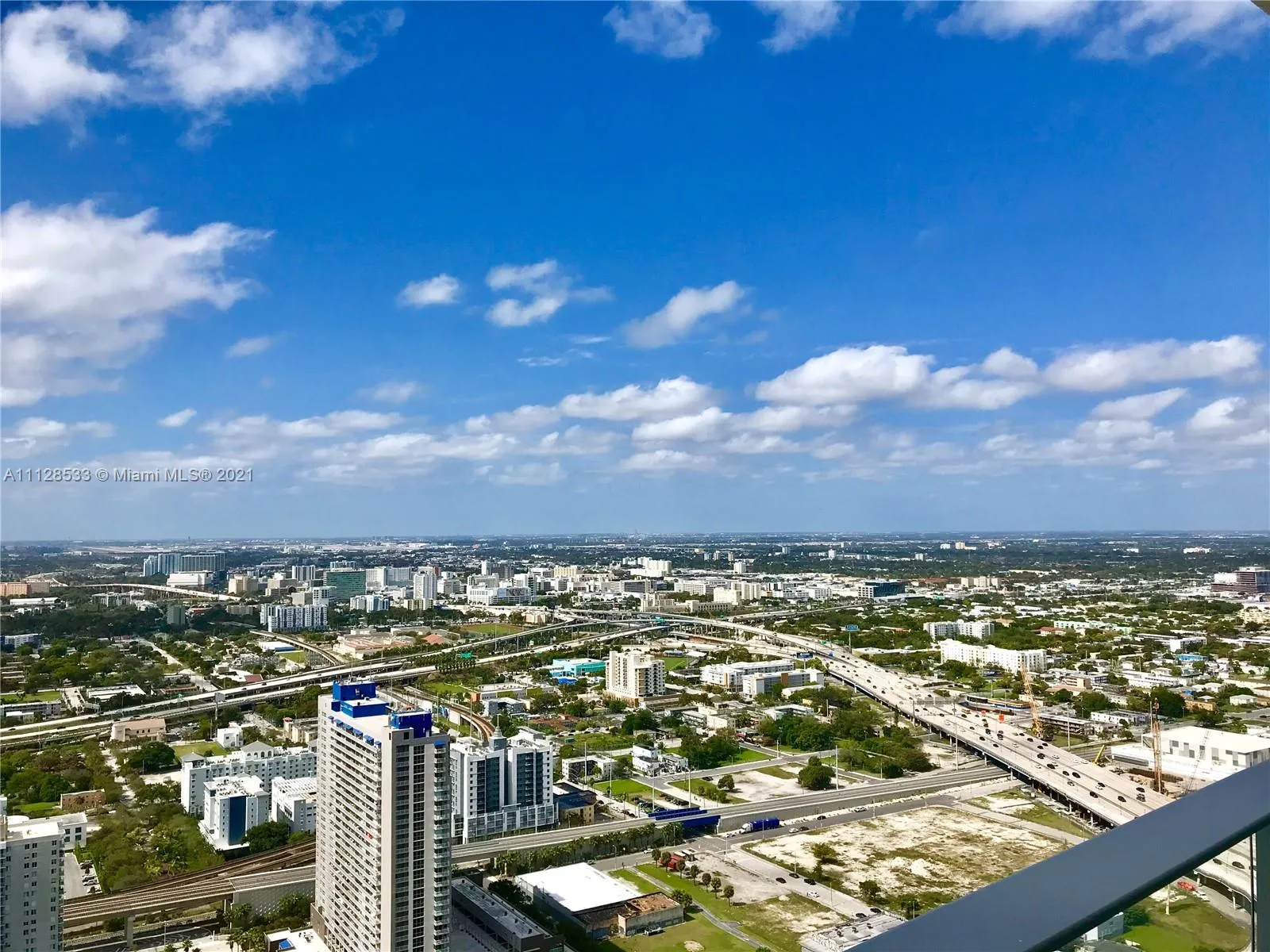 2 bedroom 2 bath for sale at 851 NE 1st Ave # 4210, Miami FL 33132