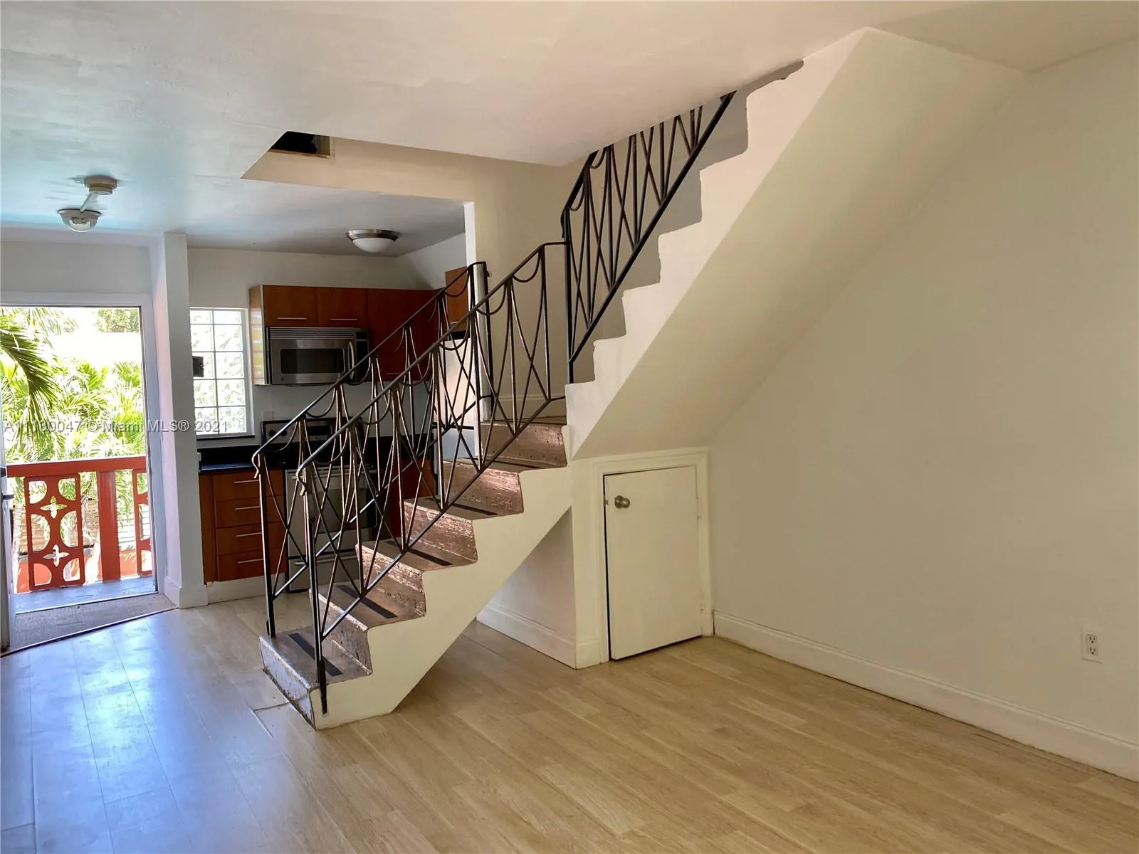 421 NE 68th St # 7, Miami FL 33138