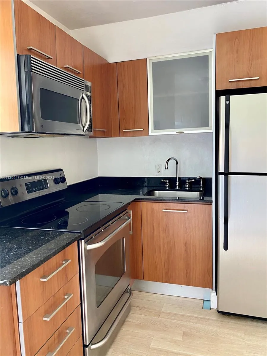 421 NE 68th St # 7, Miami FL 33138