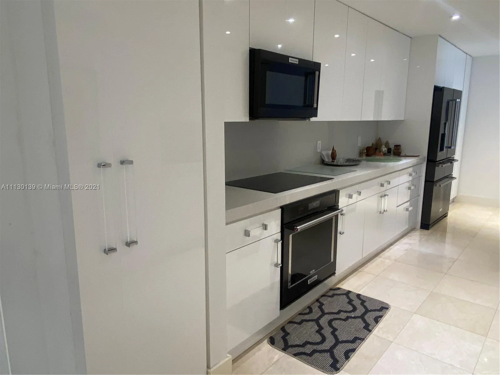 10175 Collins Ave # 504, Bal Harbour FL 33154
