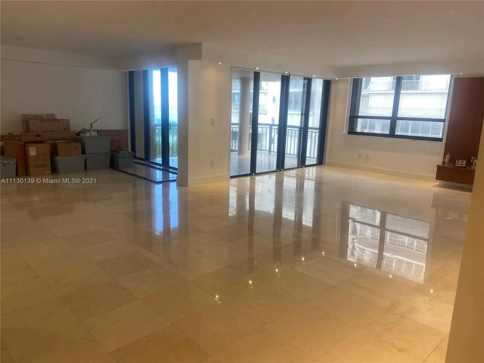 10175 Collins Ave # 504, Bal Harbour FL 33154
