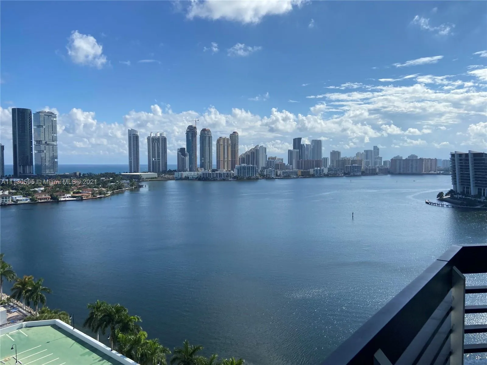 2 bedroom 2 bath for sale at 3530 Mystic Pointe Dr # 1913, Aventura FL 33180