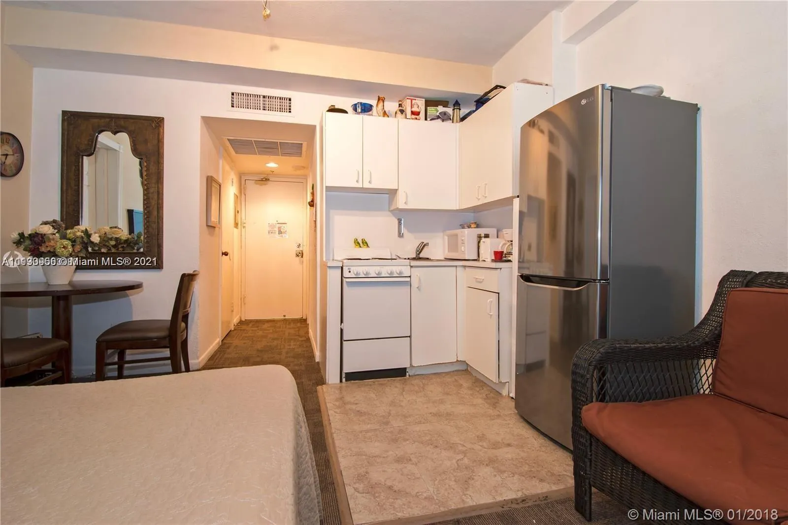 6345 Collins Ave # 832, Miami Beach FL 33141