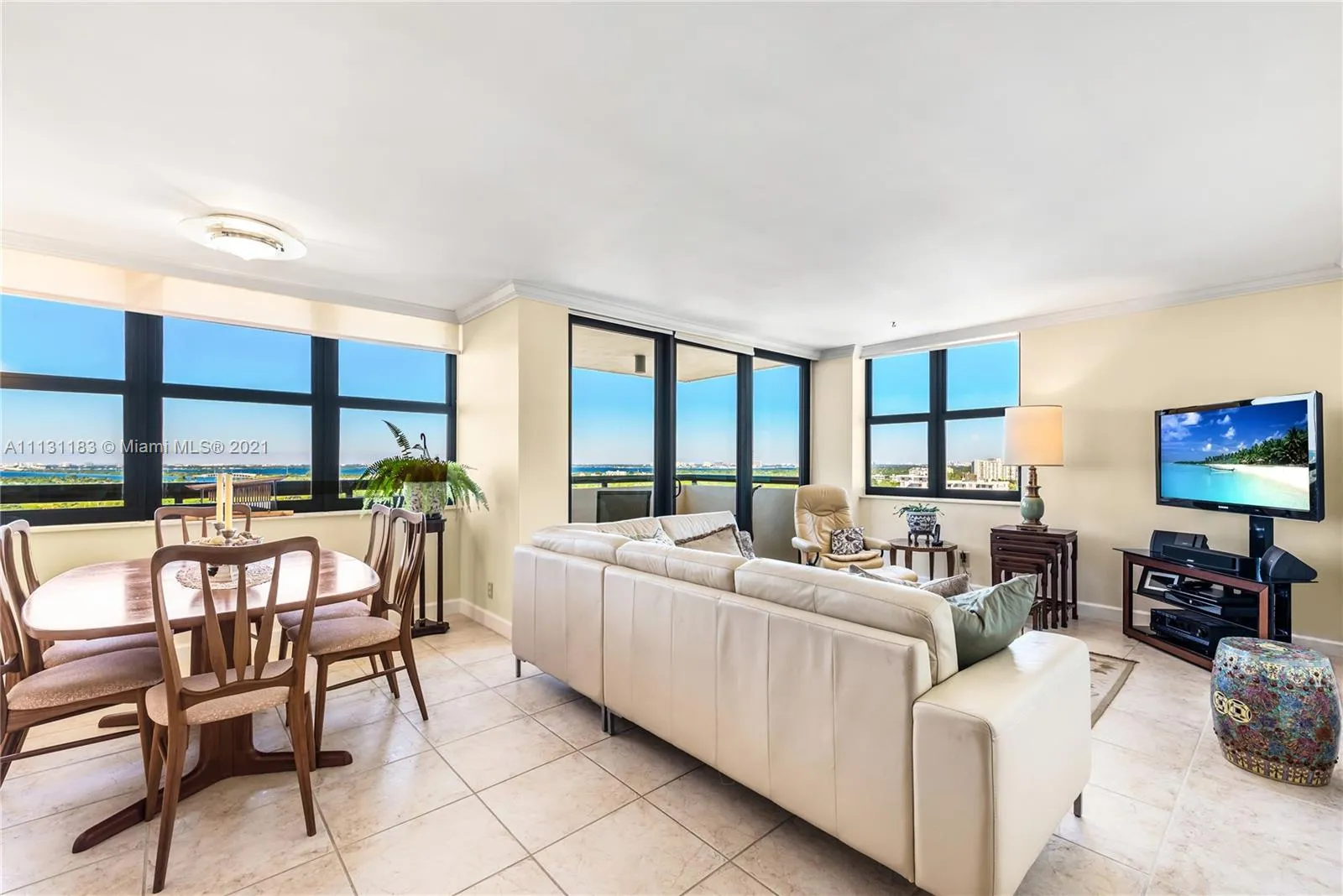 2555 Collins Ave # 2002, Miami Beach FL 33140