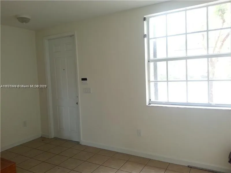 1490 NE 33rd Ave # 13, Homestead FL 33033