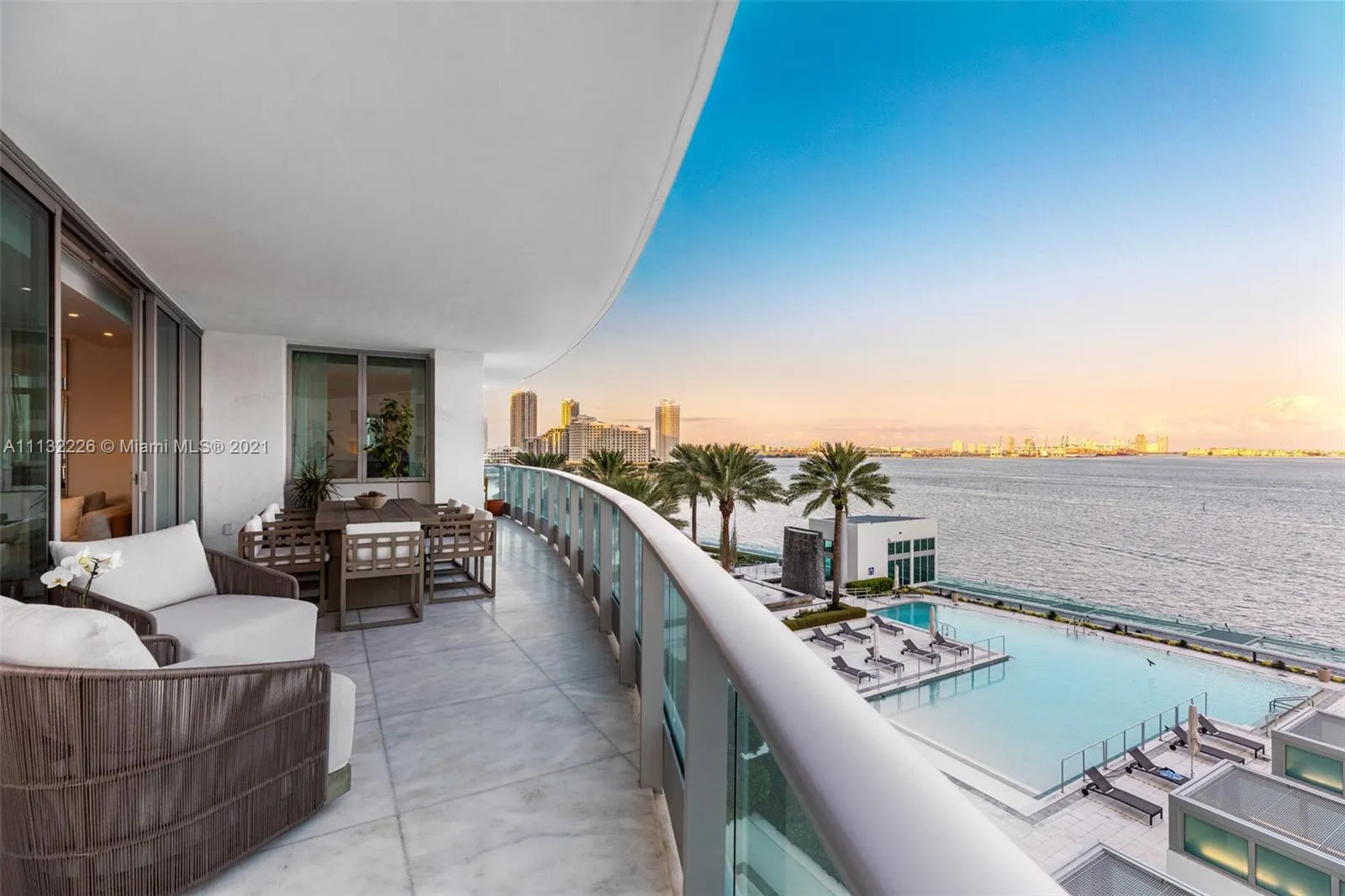 2 bedroom 2 bath for sale at 1331 Brickell Bay Dr # 1011, Miami FL 33131
