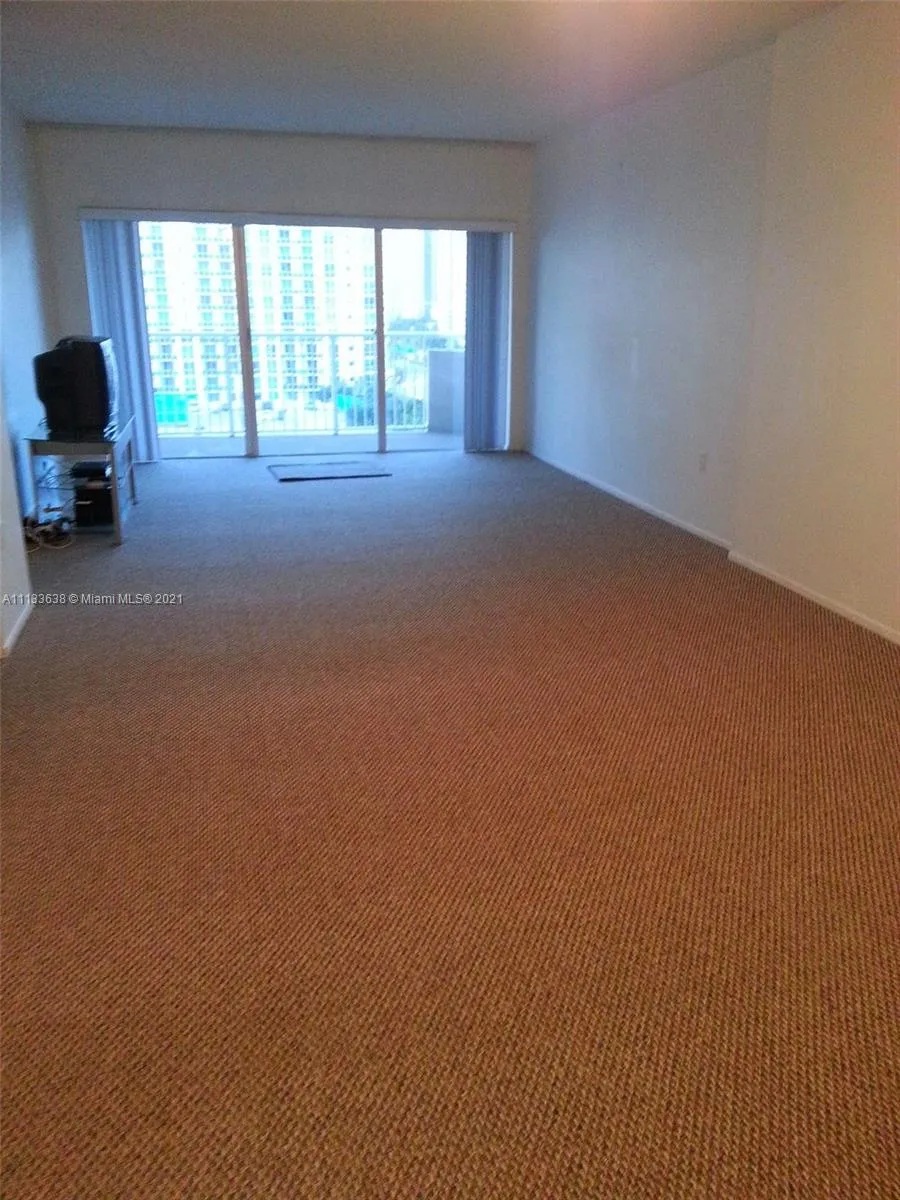 1985 S Ocean Dr # 10B, Hallandale Beach FL 33009