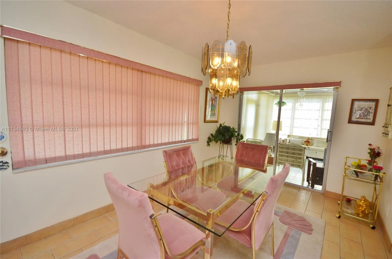 1086 NW 88th Way, Plantation FL 33322