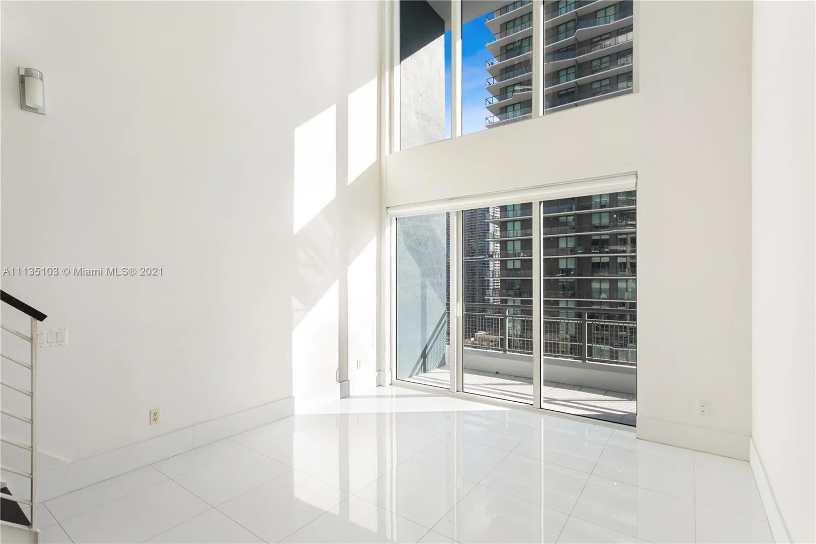 60 SW 13th St # 3618, Miami FL 33130