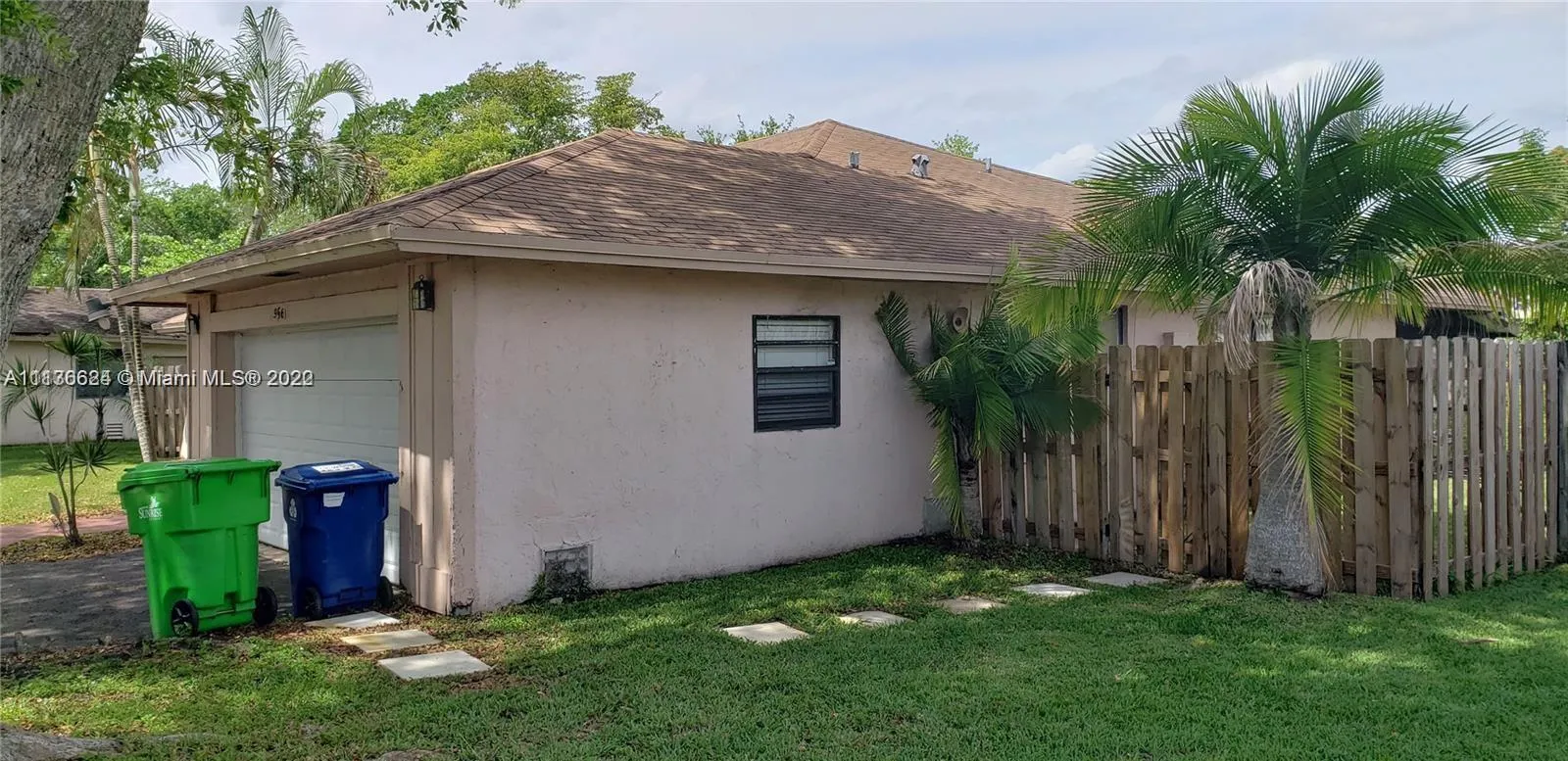 9561 NW 33rd Mnr, Sunrise FL 33351