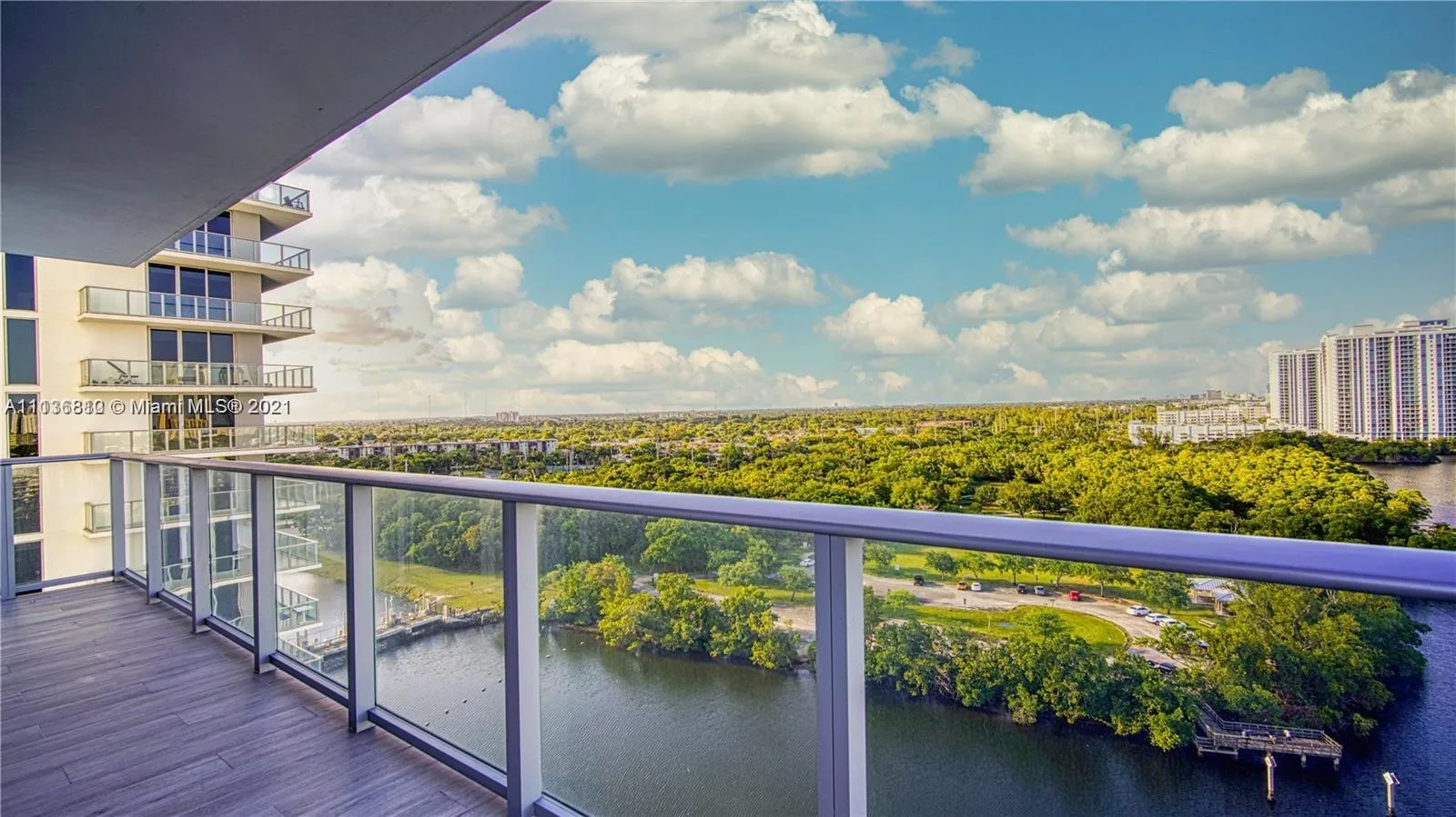 16385 Biscayne Blvd # 1415, North Miami Beach FL 33160